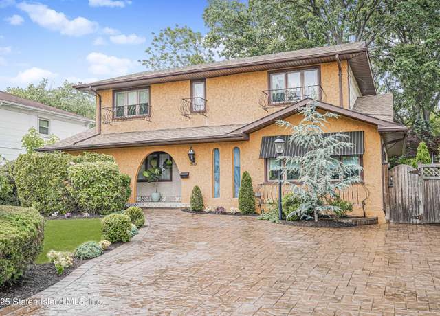 Property at 3569 Richmond Rd, Staten Island, NY 10306, 4 beds, 2.5 baths
