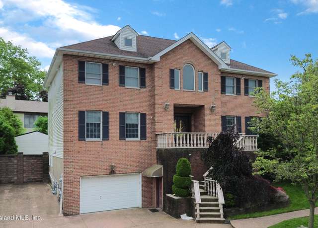 Property at 25 Aviva Ct, Staten Island, NY 10307, 4 beds, 2.5 baths