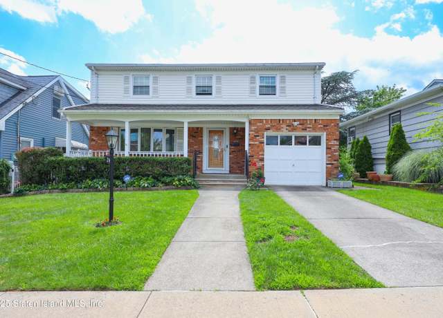 Property at 26 Hull Ave, Staten Island, NY 10306, 4 beds, 3.5 baths