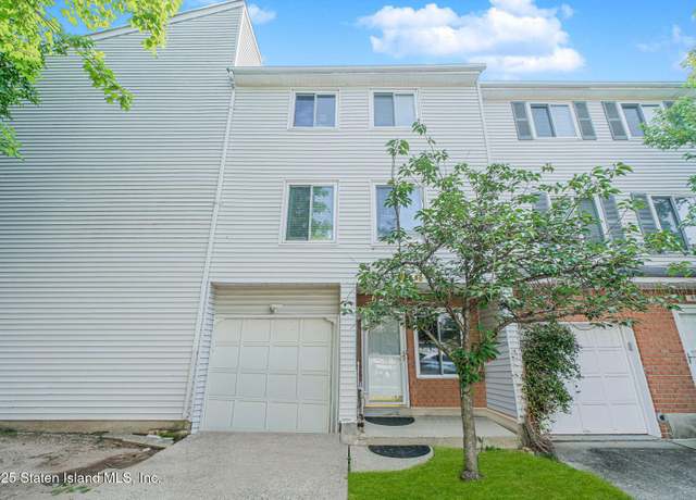 Property at 60 Ilyssa Way, Staten Island, NY 10312, 2 beds, 2 baths