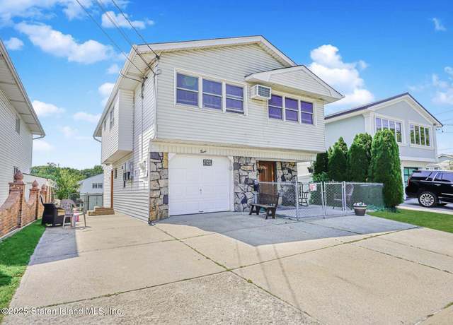 Property at 8 Nadal Pl, Staten Island, NY 10314, 4 beds, 2 baths