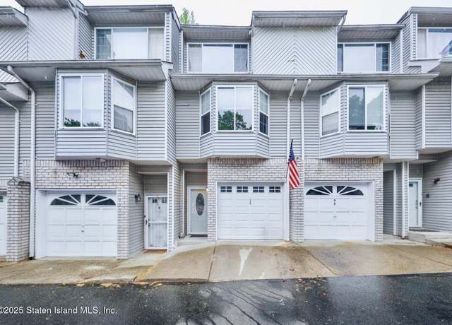 Property at 24 Regina Ln, Staten Island, NY 10312, 2 beds, 1.5 baths