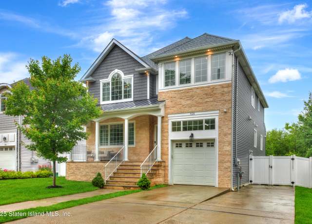 Property at 428 Page Ave, Staten Island, NY 10307, 4 beds, 3.5 baths