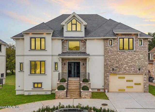 Property at 64 Ottavio Promenade, Staten Island, NY 10307, 4 beds, 4.5 baths