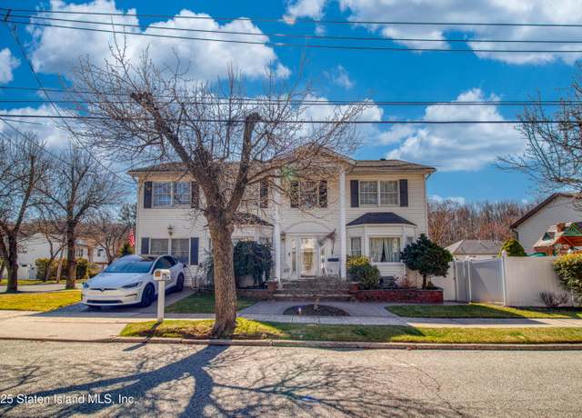 Property at 174 Tallman St, Staten Island, NY 10312, 4 beds, 3.5 baths