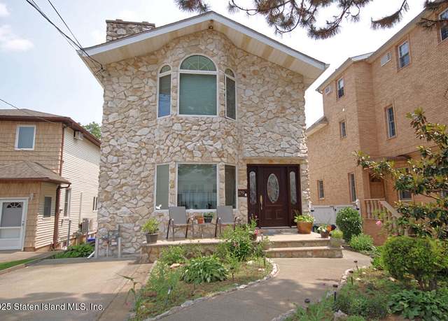 Property at 179 Hickory Ave, Staten Island, NY 10305, 4 beds, 4 baths