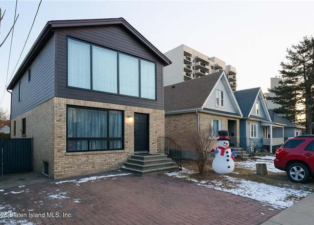 Property at 24 Martineau St, Staten Island, NY 10303, 3 beds, 3 baths