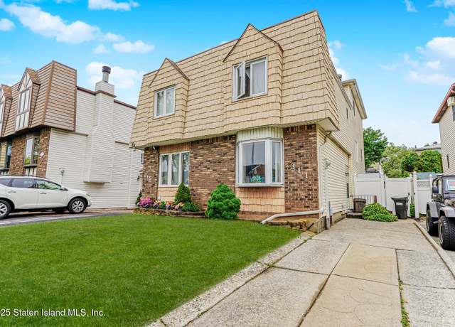 Property at 311 Brookfield Ave, Staten Island, NY 10308, 3 beds, 1.5 baths