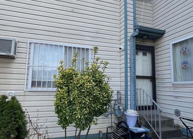 Property at 301 Mosel Ave, Staten Island, NY 10304, 3 beds, 2.5 baths