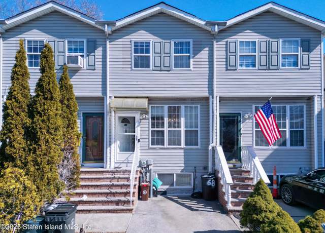 Property at 68 Hope Ln, Staten Island, NY 10305, 3 beds, 1.5 baths