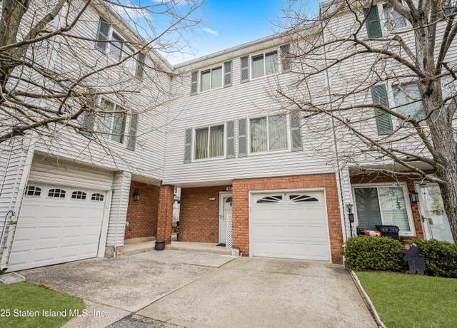 Property at 67 Ilyssa Way, Staten Island, NY 10312, 3 beds, 3 baths