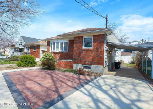 Property at 55 Fieldway Ave, Staten Island, NY 10308, 3 beds, 2 baths