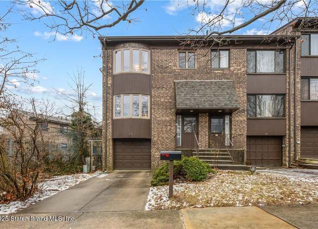 Property at 42 Narrows Rd S, Staten Island, NY 10305, 3 beds, 2.5 baths