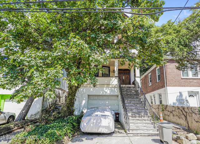 Property at 301 Westervelt Ave, Staten Island, NY 10301, 6 beds, 3 baths