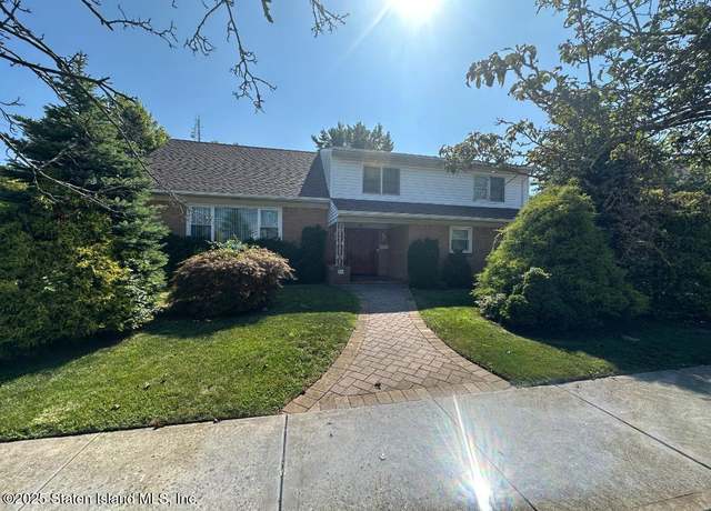 Property at 59 Bogert Ave, Staten Island, NY 10314, 4 beds, 3 baths