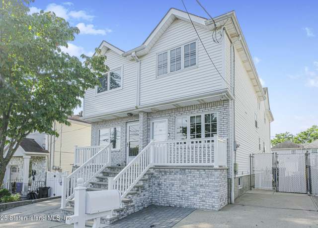 Property at 86 Cedarview Ave, Staten Island, NY 10306, 3 beds, 1.5 baths