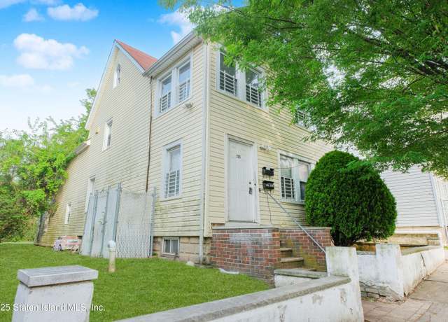 Property at 225 N Burgher Ave, Staten Island, NY 10310, 6 beds, 1 bath