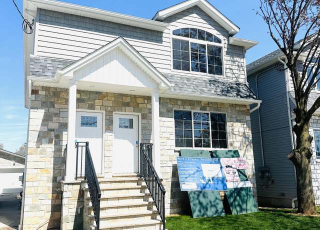Property at 117 Jerome Ave, Staten Island, NY 10305, 6 beds, 2 baths