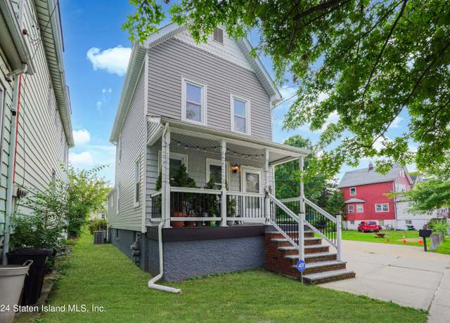 Property at 28 Hooker Pl, Staten Island, NY 10302, 2 beds, 2 baths