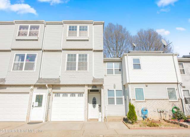 Property at 106 Lorraine Loop, Staten Island, NY 10309, 3 beds, 2 baths