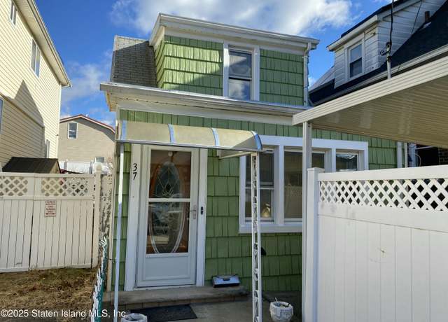 Property at 37 Austin Ave, Staten Island, NY 10305, 2 beds, 1.5 baths