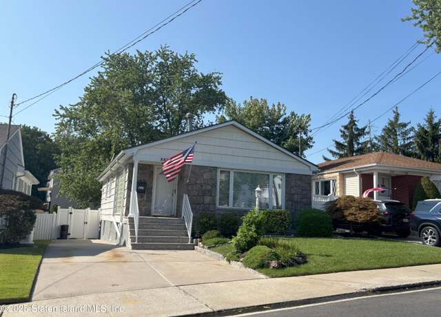 Property at 357 Woodrow Rd, Staten Island, NY 10312, 4 beds, 3 baths