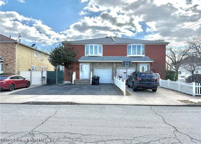 Property at 40 Greencroft Ave, Staten Island, NY 10308, 1 bed, 1.5 baths