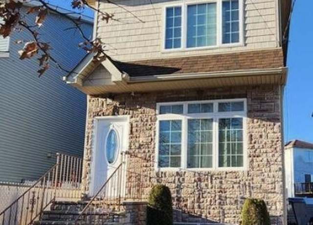 Property at 52 Wild Ave, Staten Island, NY 10314, 3 beds, 3.5 baths