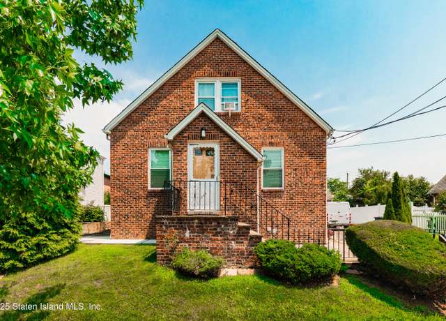 Property at 365 Liberty Ave, Staten Island, NY 10305, 4 beds, 4 baths