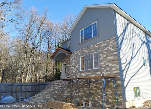 Property at 30 Newton St, Staten Island, NY 10312, 6 beds, 4 baths