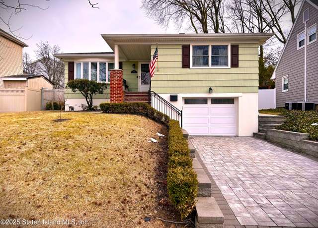Property at 126 Craig Ave, Staten Island, NY 10307, 3 beds, 3 baths