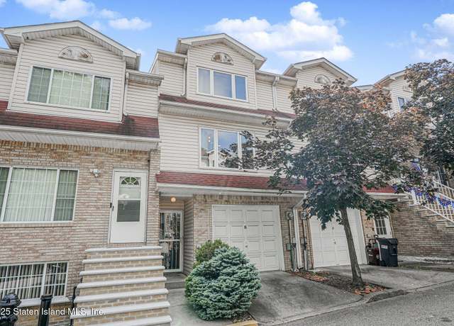 Property at 16 Fawn Ln, Staten Island, NY 10306, 3 beds, 1.5 baths
