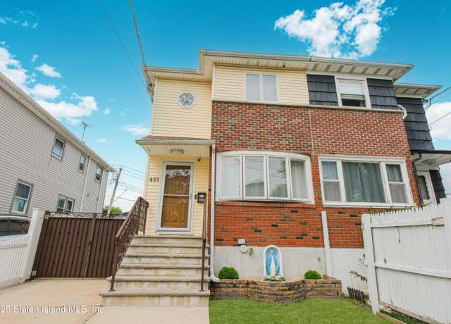 Property at 453 Mill Rd, Staten Island, NY 10306, 3 beds, 2.5 baths