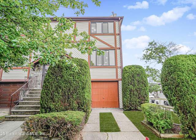 Property at 33 Dreyer Ave, Staten Island, NY 10314, 3 beds, 2.5 baths