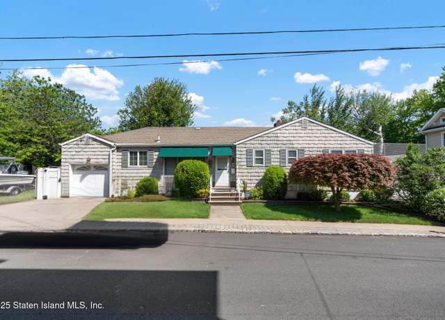 Property at 23 Livingston Ct, Staten Island, NY 10310, 3 beds, 1 bath