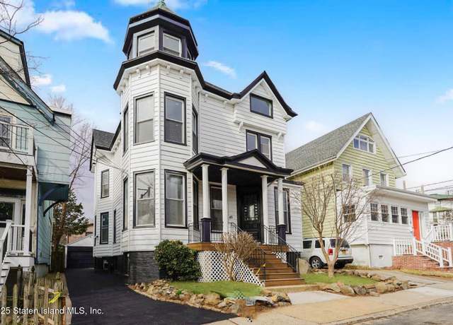 Property at 46 Smith Ter, Staten Island, NY 10304, 8 beds, 2.5 baths