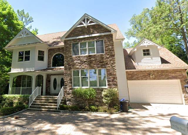 Property at 25 The Oval, Staten Island, NY 10304, 4 beds, 5.5 baths