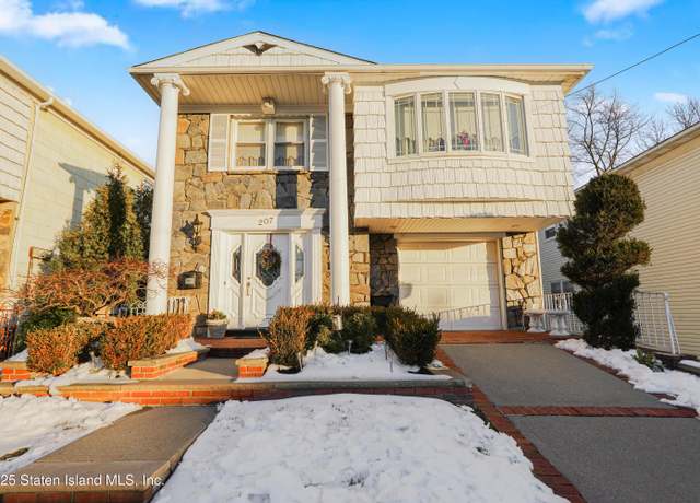 Property at 207 Freedom Ave, Staten Island, NY 10314, 5 beds, 3 baths