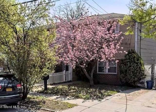 Property at 216 Continental Pl, Staten Island, NY 10303, 2 beds, 1 bath