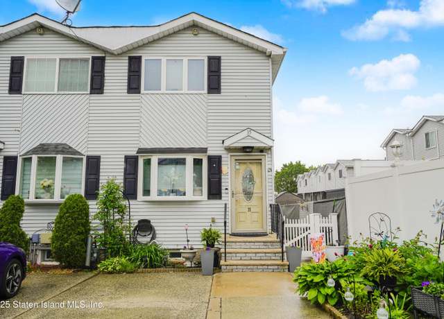 Property at 35 Futurity Pl, Staten Island, NY 10312, 3 beds, 1.5 baths