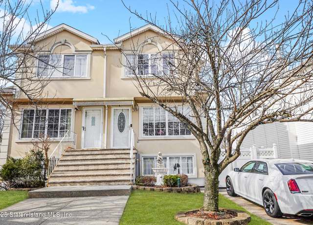 Property at 622 Bloomingdale Rd, Staten Island, NY 10309, 3 beds, 1.5 baths