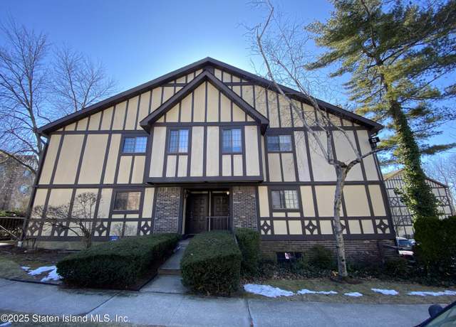 Property at 127 Devon Loop, Staten Island, NY 10314, 1 bed, 1 bath