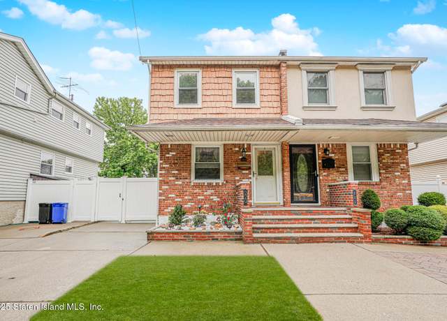 Property at 220 Woodrow Rd, Staten Island, NY 10312, 3 beds, 1.5 baths