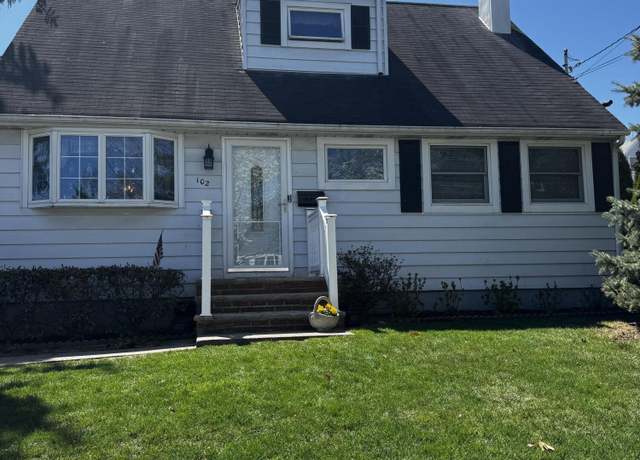 Property at 102 Hales Ave, Staten Island, NY 10312, 4 beds, 2 baths