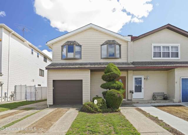 Property at 191 Lewiston St, Staten Island, NY 10314, 4 beds, 3.5 baths