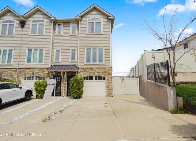 Property at 143 Roman Ave, Staten Island, NY 10314, 3 beds, 2.5 baths