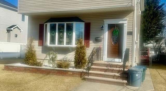 Photo of 51 Hamden Ave, Staten Island, NY 10306