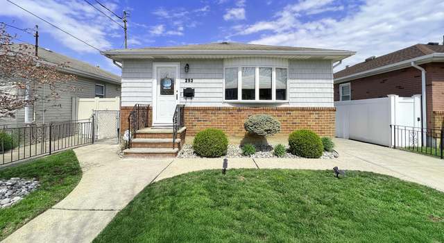 Photo of 293 Chesterton Ave, Staten Island, NY 10306