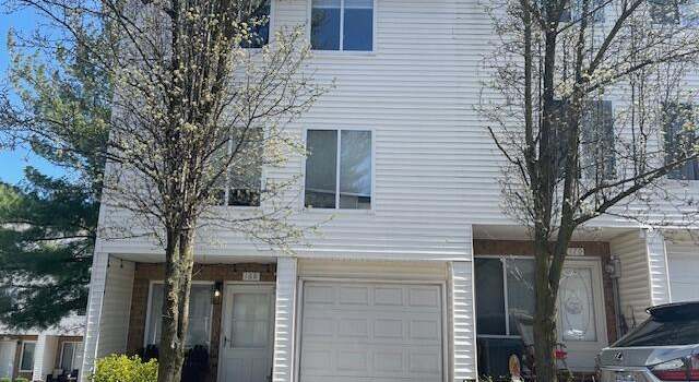 Photo of 168 Jamie Ln, Staten Island, NY 10312