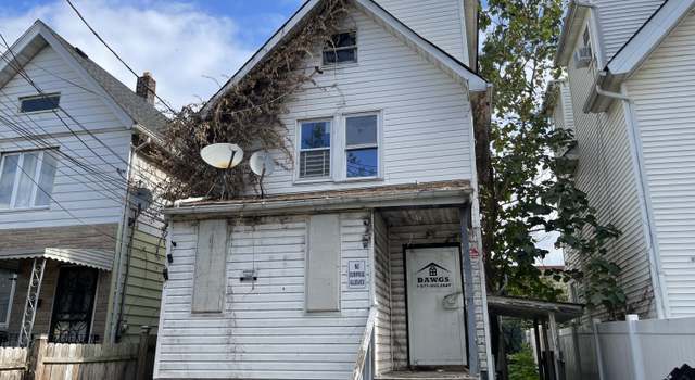 Photo of 19 Tompkins Ct, Staten Island, NY 10310